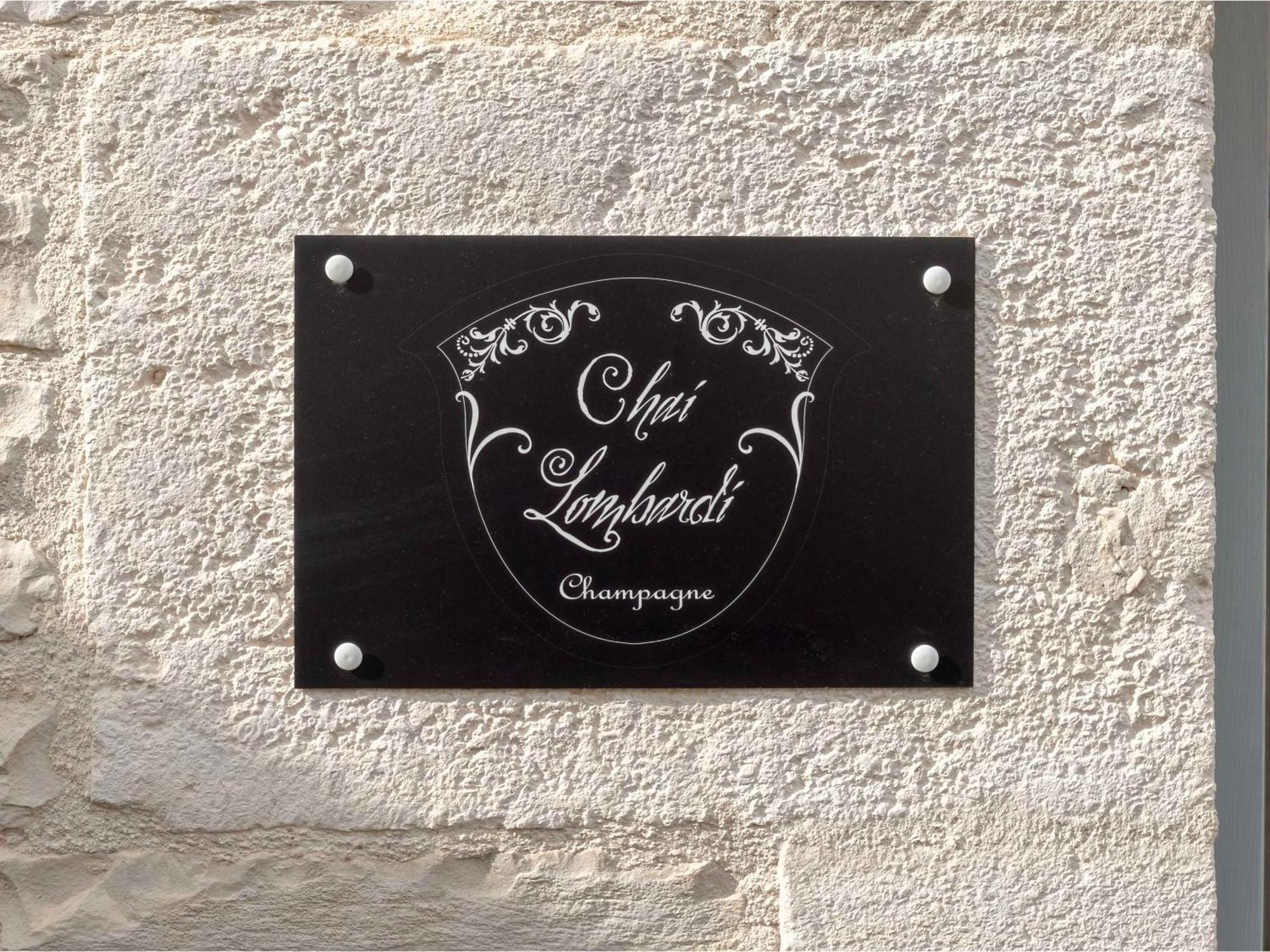 La Villa Lombardi En Champagne, Avec Piscine Privee Et Jacuzzi Les Riceys Exterior photo